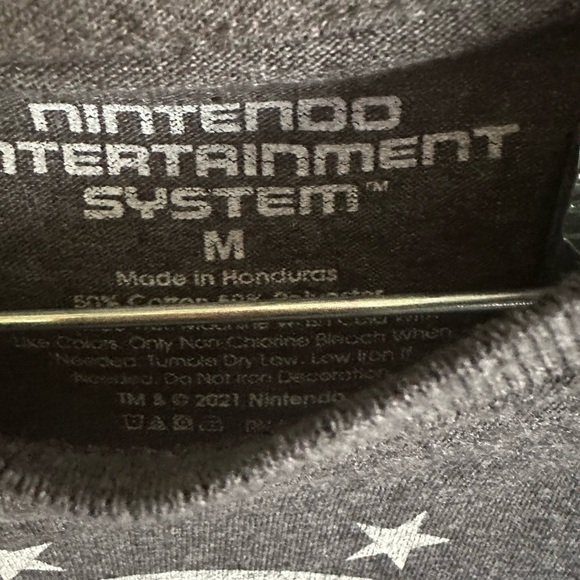 Nintendo Gray Graphic Tee with Retro Controller Print - Picture 2 of 2